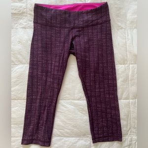 Lululemon cropped leggings, size 10